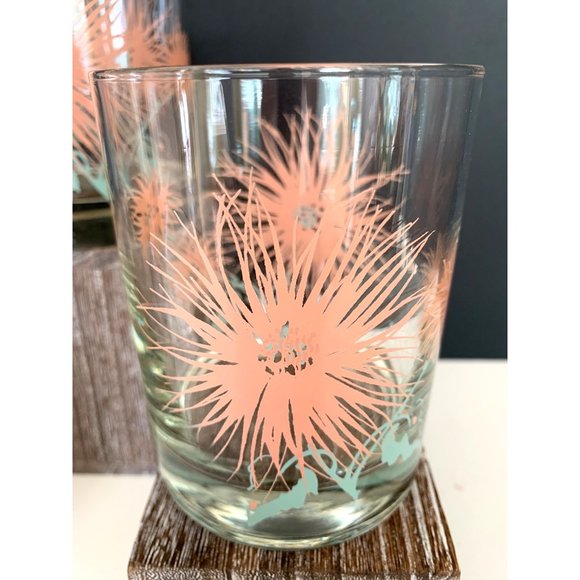 Floral Patterned Lowball Scotch Glasses. - Picture 4 of 6